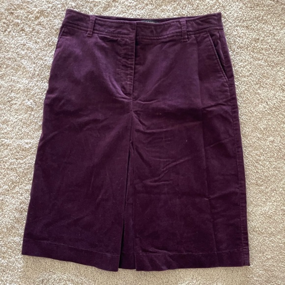 Talbots Wine Velvet Skirt Size 10P - Picture 1 of 4